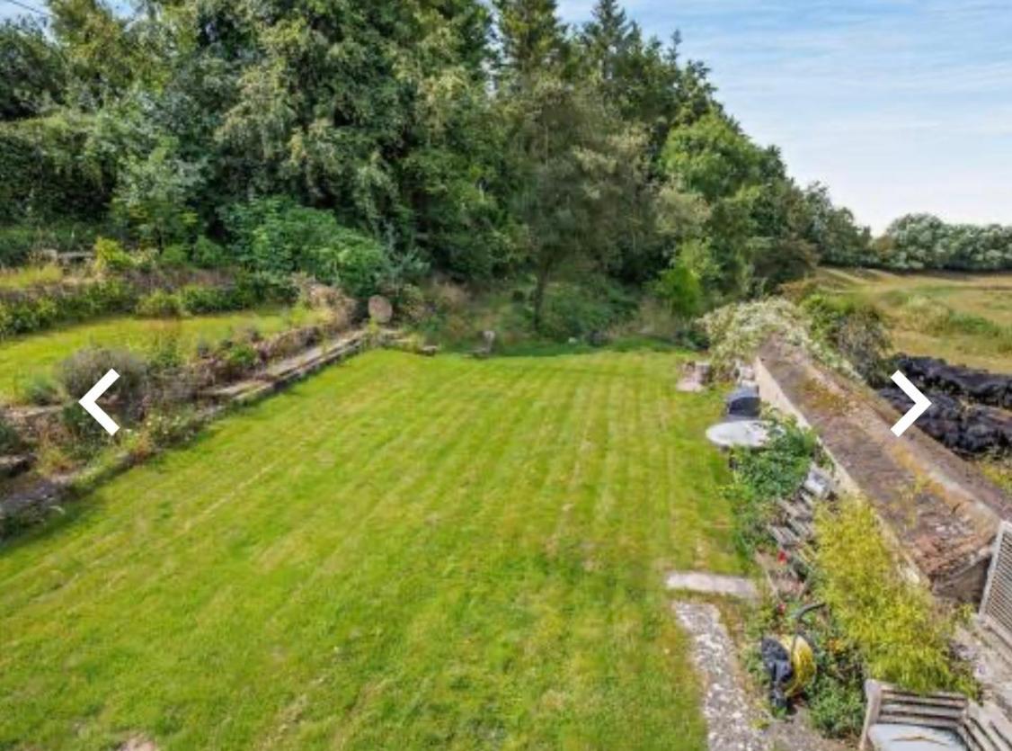Luxury Country Cottage With A View Enstone Exterior photo